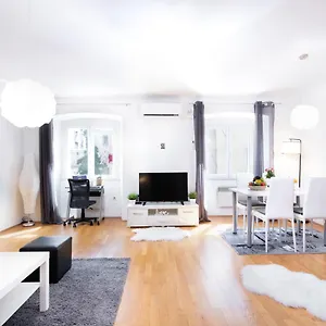  Apartman Santa Barbara