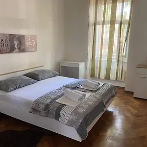  Apartman Alex